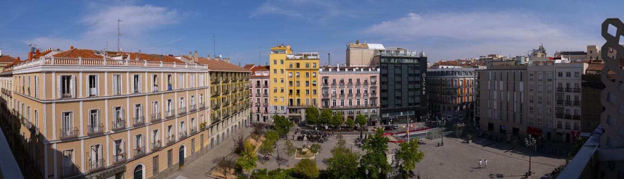 Apartamento Cozy Overlooking Pedro Zerolo Square Madrid